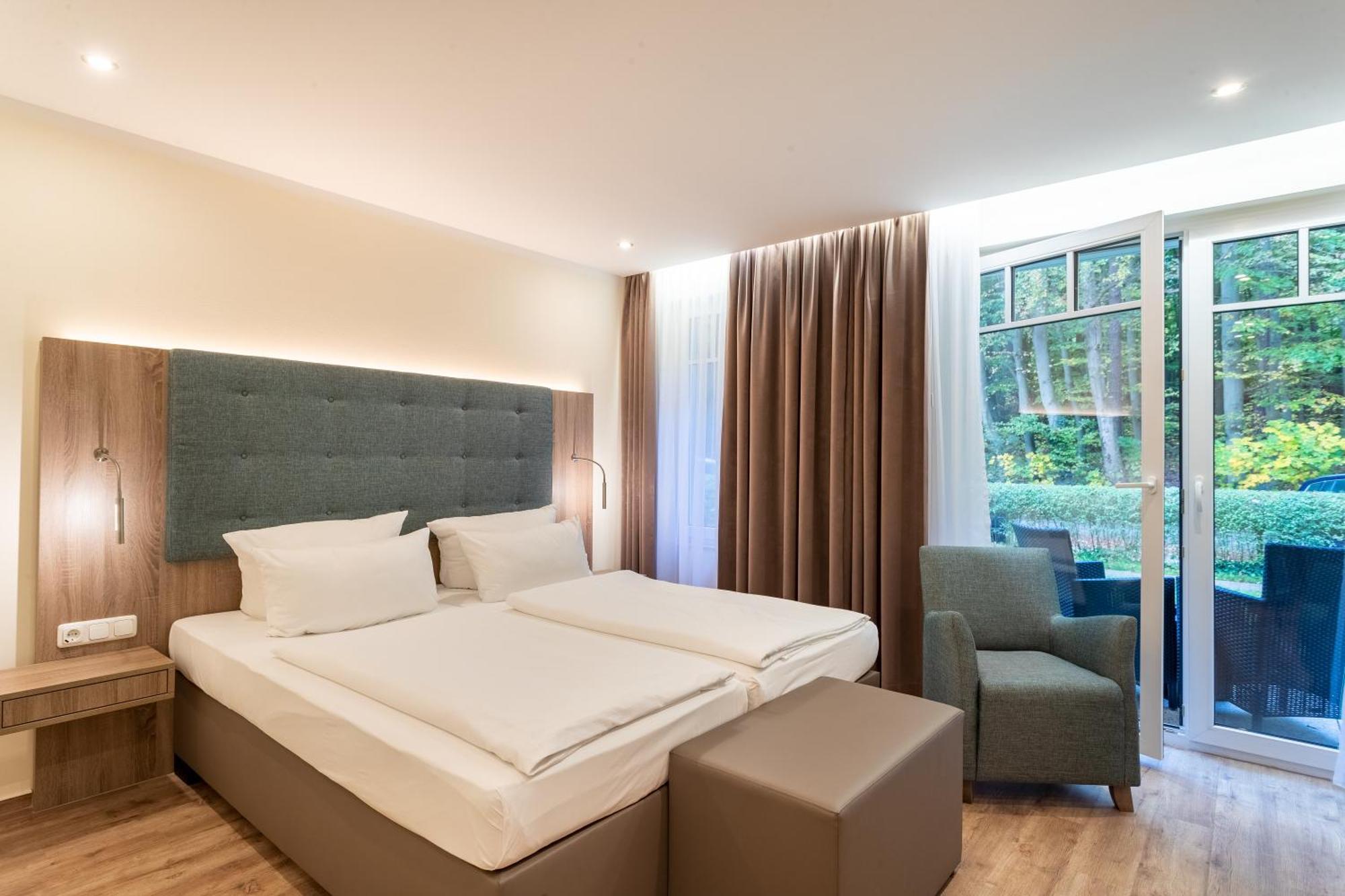 Ostseehotel Villen Im Park - Ein Rovell Hotel Heringsdorf  Exteriér fotografie